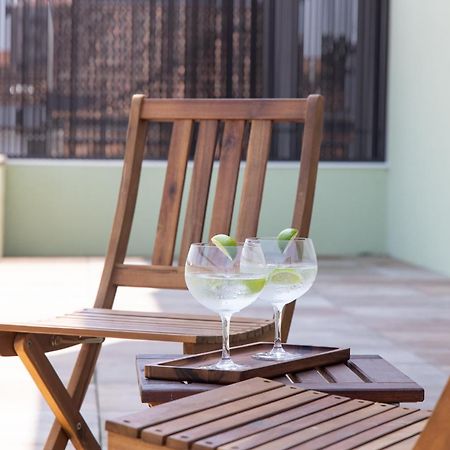 19 Nineteen Suites - Espinho エスピーニョ エクステリア 写真